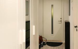 Stunning Home In Varberg With Wifi