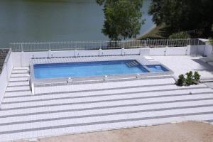 Alamparai Villa - Private Pool, Luxurious 4BHK With River Access