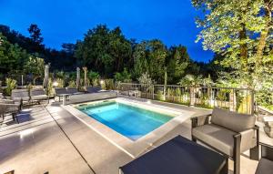 Gorgeous Home In Opric With Sauna