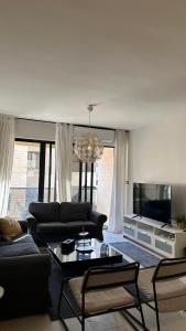 Modern 2BR Apartment in Deir Ghbar