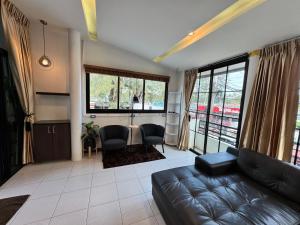 Naiyang Discovery Beach Resort SHA