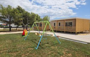 Beautiful Home In Privlaka