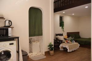 Hanoi vibes house in city center