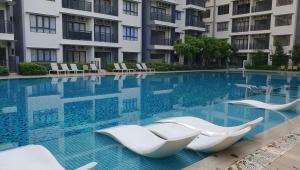 Cozy Lakeview in Shah Alam