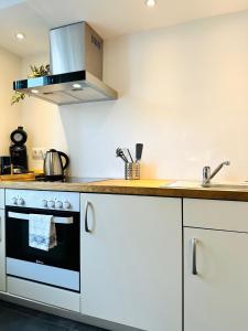 Parkblick Duo- 6 Personen- Balkon- Waschmaschine- Parkplatz