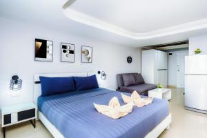 First Hua Hin - Hin Nam