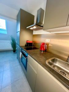 Luxury Suites Royal by Rikas Hotels