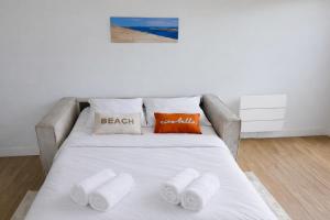 Vaste studio 3 personnes avec balcon et parking