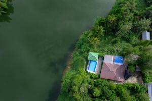 River Serene Holiday home
