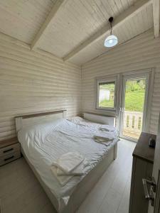 Cabana Zouk Paradis sub padure