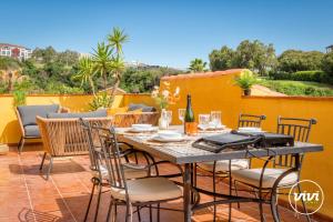 ViVi Homes - Girasol Pool, Golf, View & Terrace