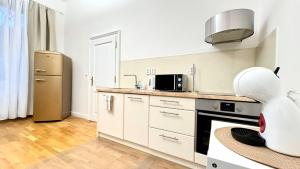 Night next to the Museum