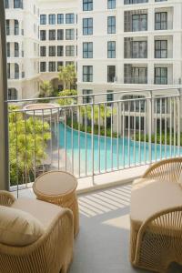 Apartment at the brand new Title Legendary by Lofty