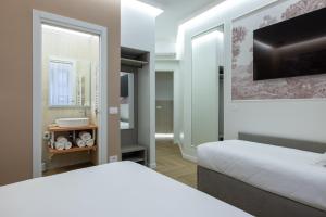 Luxury Apartment with Private Hot Tub & Sauna - Magnifica Homes