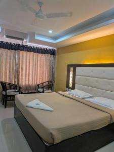 Hotel TriColors Ramnagar Gandhipuram