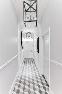 Superb studio at 3rd floor, 5 min. to tube BakerSt