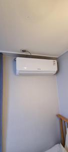 HWAGOK HAM STAY, Hongdae 20 minute