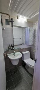 HWAGOK HAM STAY, Hongdae 20 minute