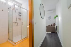 Sunny Apt para 3pax en Plena Plaza de Chueca