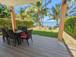 Sand Beach Villa - by KohChangVillas