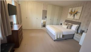 The London Residence