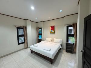 Two-Bedroom Central Pattaya Apartment