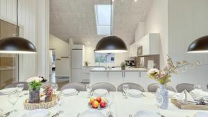 Villavilla 761 - Trams Am See, Deutschland