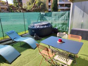 Lécrin bleu - Appartement cocooning au Lavandou - 800m de la plage