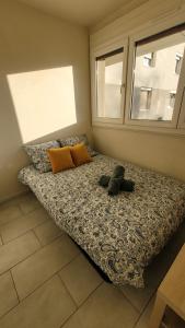 Studette en résidence arborée à 25min de Paris