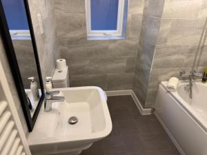 3BR House in Warrington with EV Charger & Garden