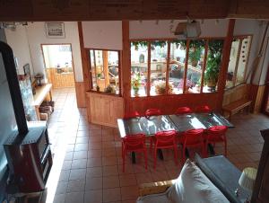 Gîte détapes et tables dhôtes, Le Chalet dAmbre