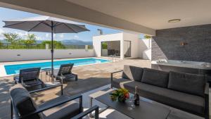 Villa Ella - Makarska by Villas Guide