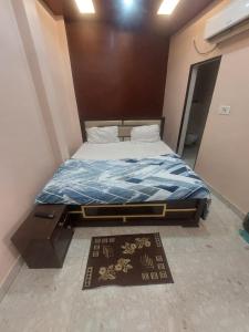 Shri Kshireshwar Palace Opposite to RAM MANDIR MAIN GATE