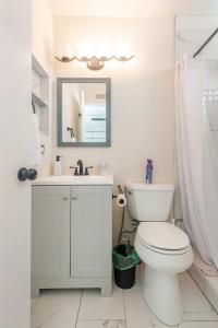 Retreat vacation with pool