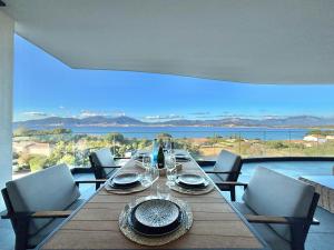 Appartement vue mer royal palm A13 Porticcio