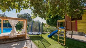 Villa Ema - Makarska by Villas Guide