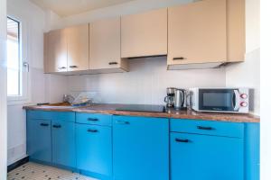 Calme avec grand balcon - 20 mn champs élysées