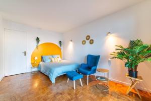 Calme avec grand balcon - 20 mn champs élysées