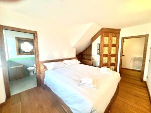 Charme alpino e modernità-Appartamento ristrutturato a due passi dal centro