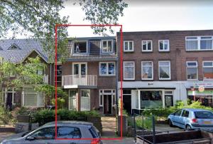 Bright apartment incl workplace near the city center