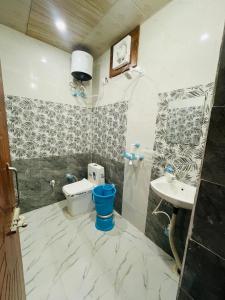 Shri Kusum Sadan Home stay Vrindavan