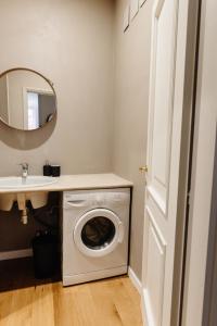 009 - Corso Palestro - Historic Center Design Flat