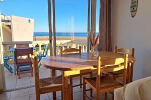 La MerVeilleuse pour 4 personnes WIFI et vue mer