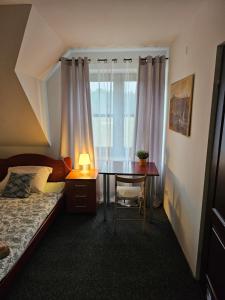 Pokoje w ,,Stajni ,,