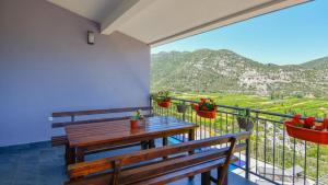 Villa Vega - Makarska by Villas Guide