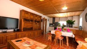 Villa Sanja in Makarska by Villas Guide