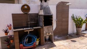 Casa com Wi-Fi, Piscina e Garagem a 550m da Praia