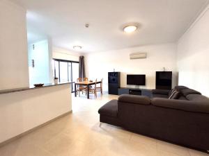 AREIAS DA ROCHA Beach Apartment