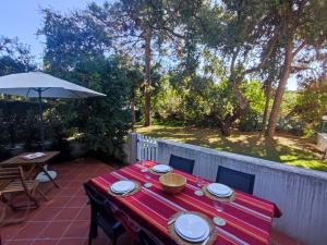 T2 Apartment with private garden in the Balaia Apartments, Albufeira, Algarve