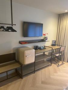 Boutique Hotel Herbergh Amsterdam Airport FREE PARKING